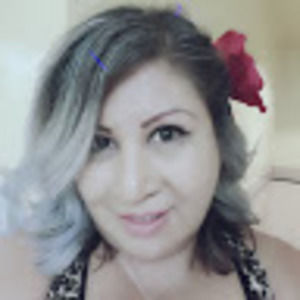 Meet your Posher, Adriana